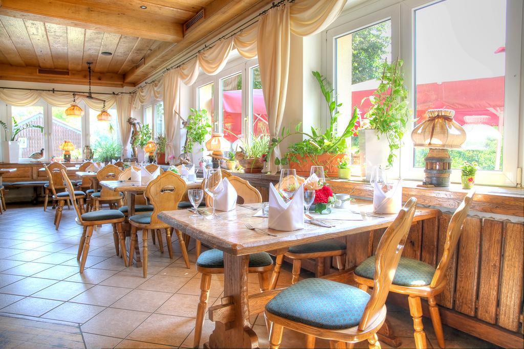 Hotel Am Liepnitzsee Wandlitz Bagian luar foto