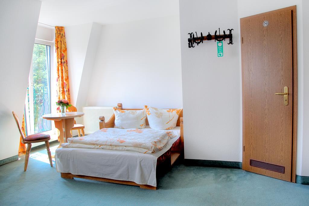 Hotel Am Liepnitzsee Wandlitz Bagian luar foto