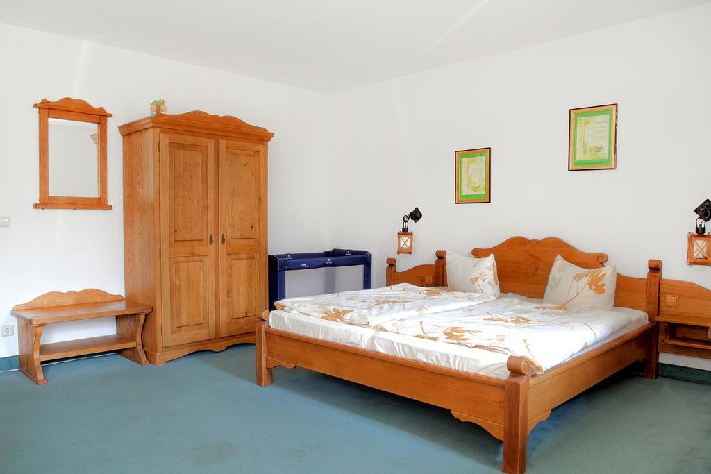 Hotel Am Liepnitzsee Wandlitz Bagian luar foto