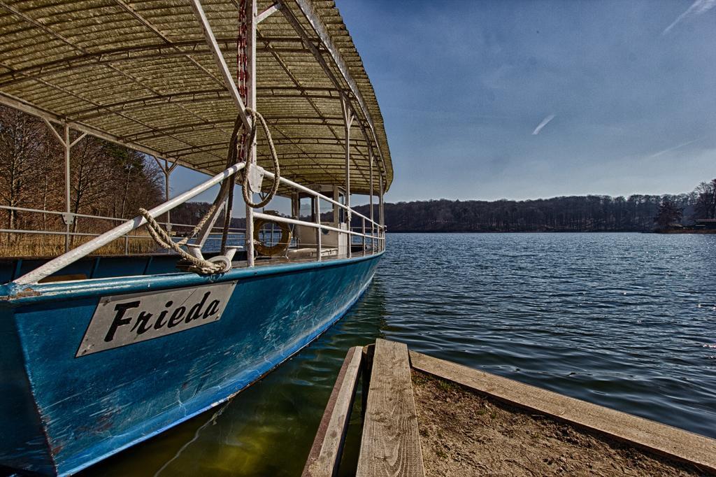 Hotel Am Liepnitzsee Wandlitz Bagian luar foto